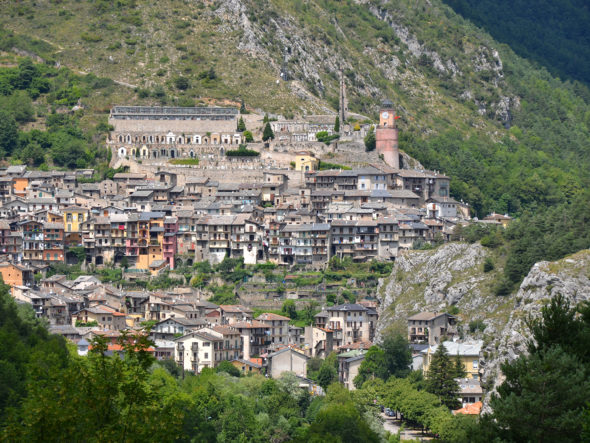 Village de Tende et vestiges de fortifications